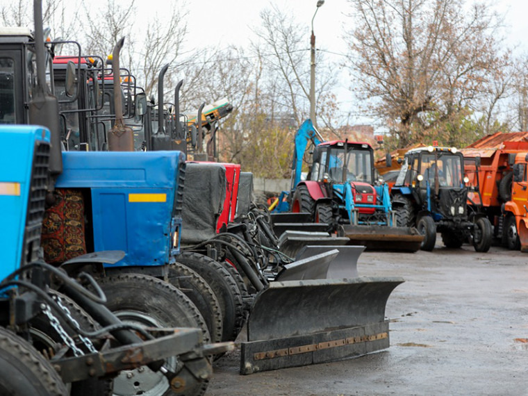 В Воронеже в течение двух дней проходит смотр дорожной техники