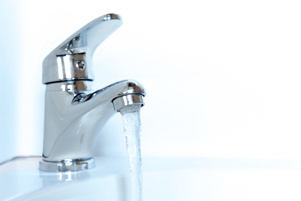 В Ульяновской области прокуратура помогла жителям посёлка Приозёрный восстановить право на надлежащую подачу воды