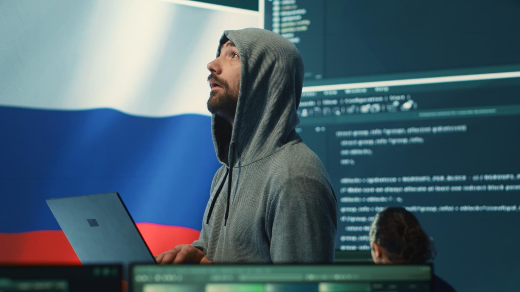 Минцифры прорабатывает интеграцию госуслуг с мессенджером Max