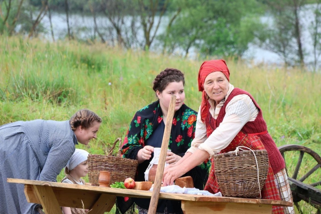 Инсарские поисковики воссоздали подвиг героев 1942 года Инсарские поисковики воссоздали подвиг героев 1942 года