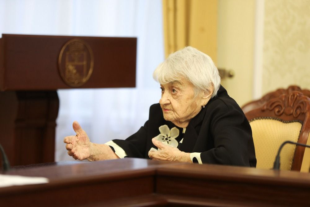 Мэр Воронежа провёл личный приём горожан