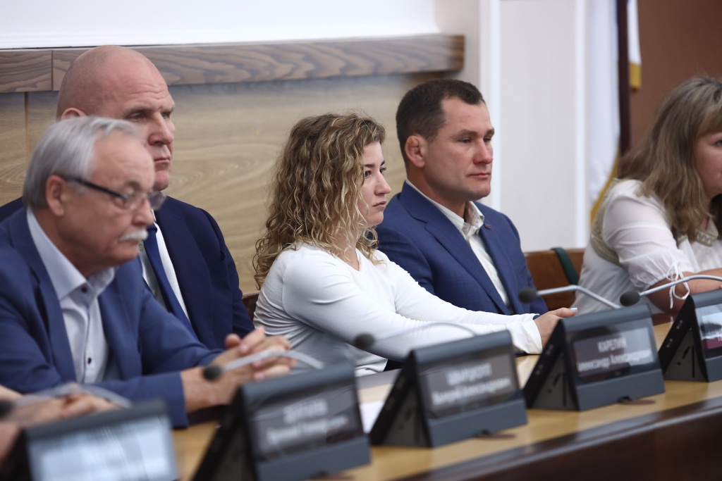 В Новосибирске теперь тоже работает «Содружество выпускников детских домов»