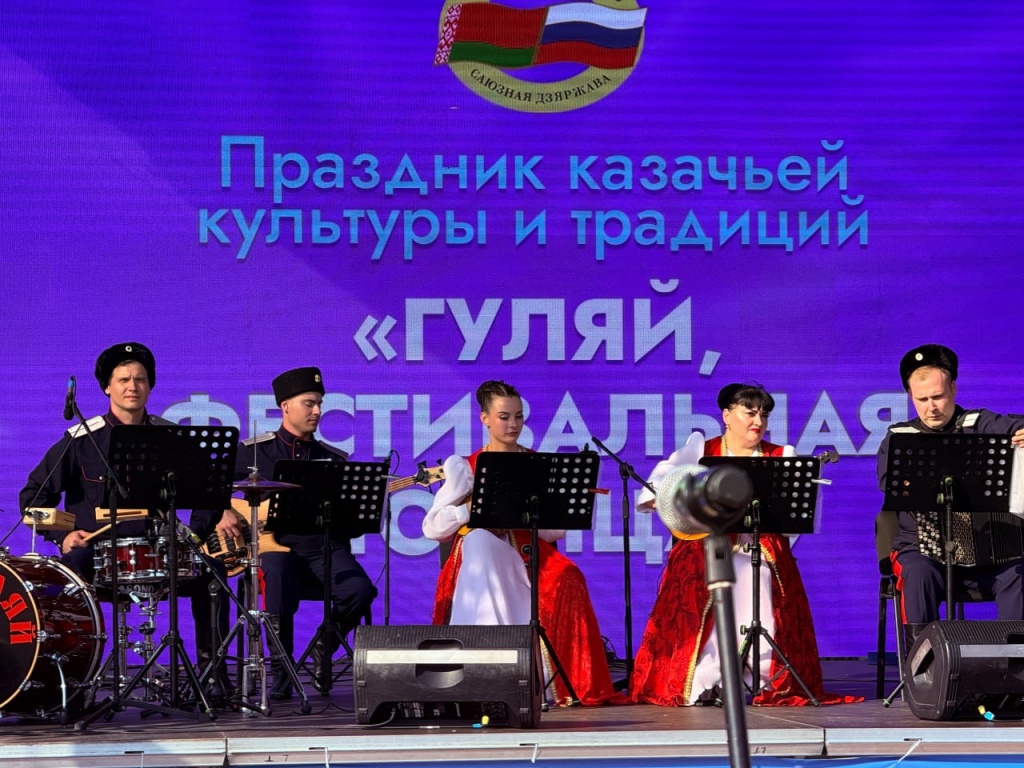 Казачьи традиции Мордовии продемонстрировали на международном фестивале в Витебске