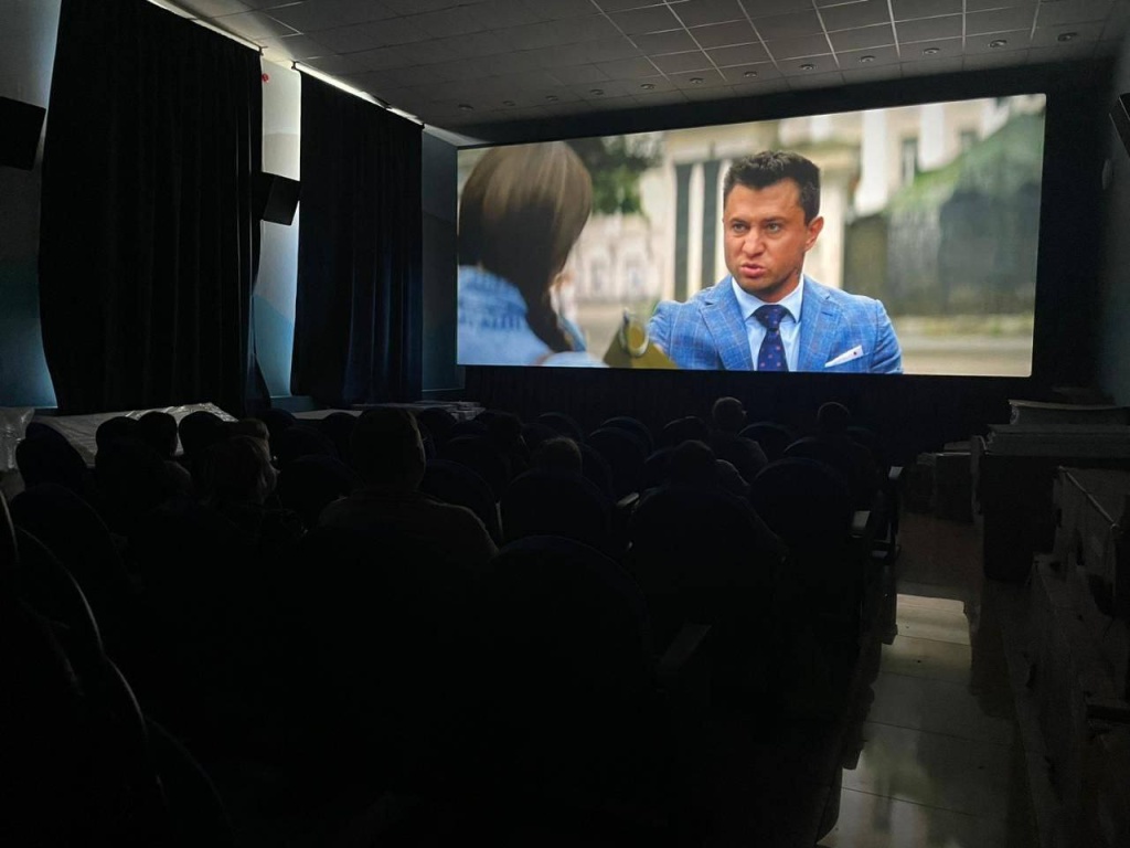 Киносеансы для семей ветеранов СВО проводят в Мордовии