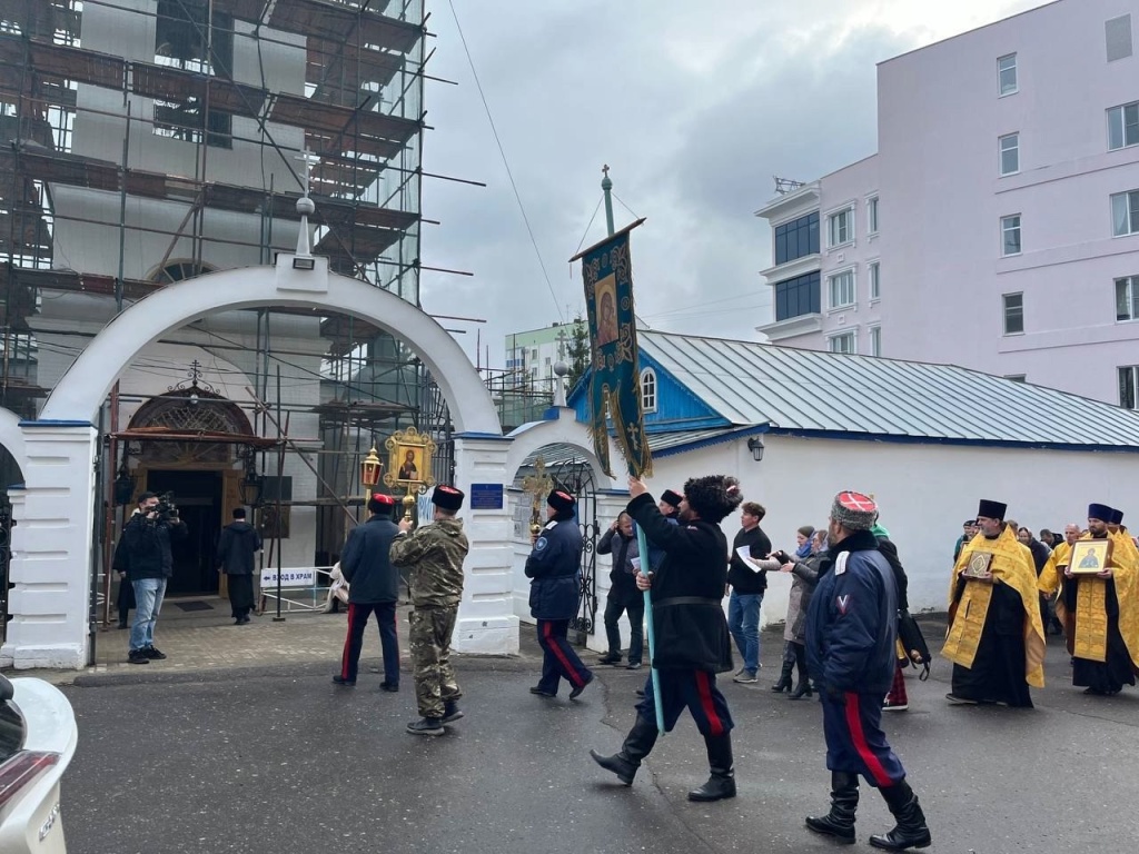 В Иоанно- Богословский храм Саранска доставлены особо почитаемые в православии реликвии В Иоанно- Богословский храм Саранска доставлены особо почитаемые в православии реликвии