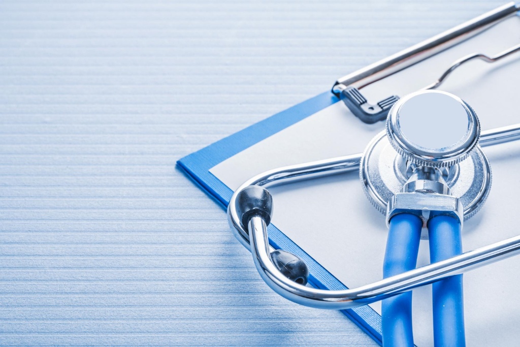 В Самаре после вмешательства прокуратуры кабинеты врачей в 13 школах получили необходимые медицинские средства