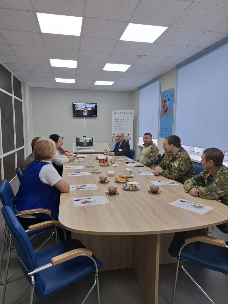 В Мордовии ветераны СВО получают карьерную поддержку: консультации и трудоустройство через «Работу России»