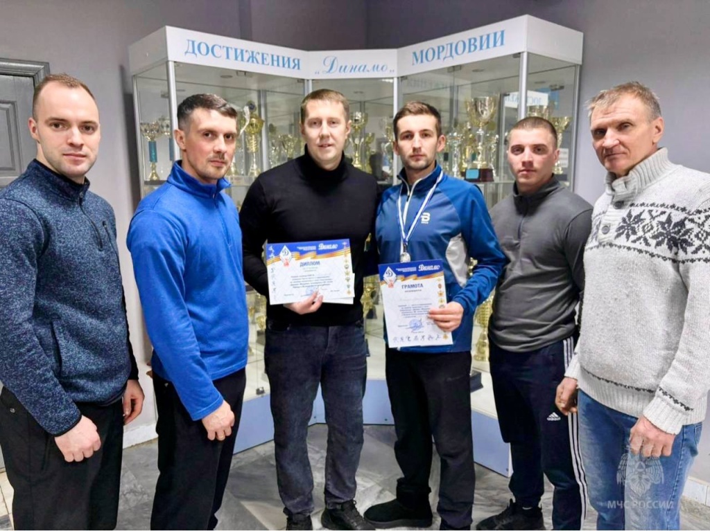 Огнеборцы Мордовии взяли бронзу на соревнованиях по полиатлону