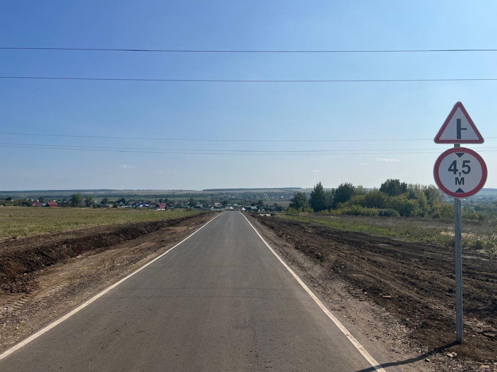 В Лямбирском районе Мордовии завершён капитальный ремонт автомобильной дороги В Лямбирском районе Мордовии завершён капитальный ремонт автомобильной дороги