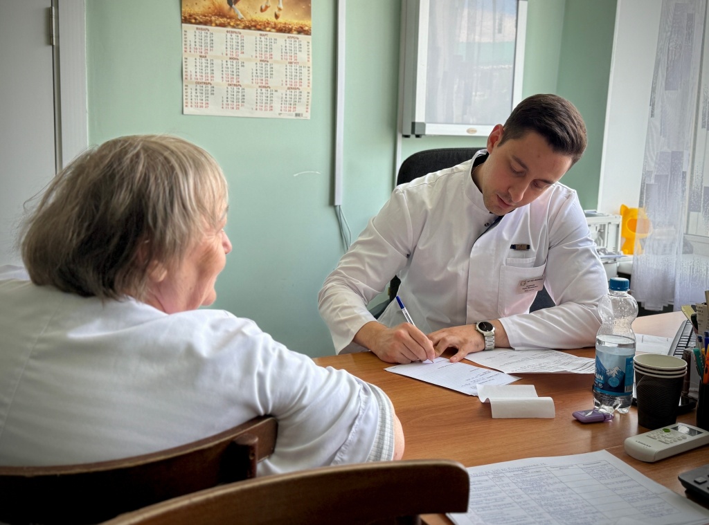 «Онкопатруль» в Россоши: свыше 300 пациентов получили консультации, 77 направлены на углублённую диагностику «Онкопатруль» в Россоши: свыше 300 пациентов получили консультации, 77 направлены на углублённую диагностику