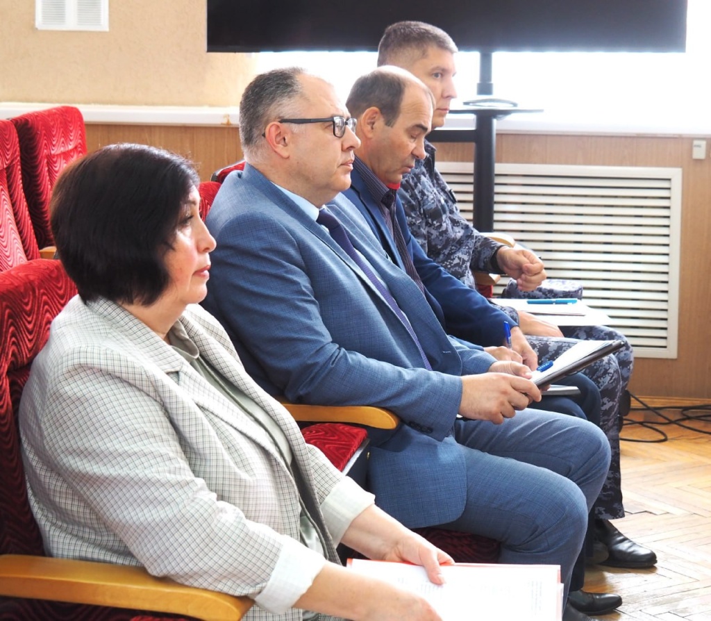 Трудоустройство подростков – ключ к профилактике наркомании в Рузаевском районе Трудоустройство подростков – ключ к профилактике наркомании в Рузаевском районе