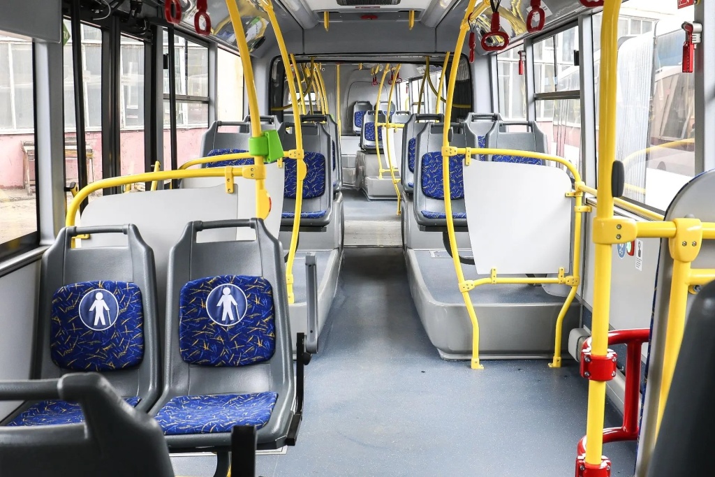 Сергей Петрин: 10 новых автобусов‑«гармошек» выйдут на маршруты Воронежа до конца апреля