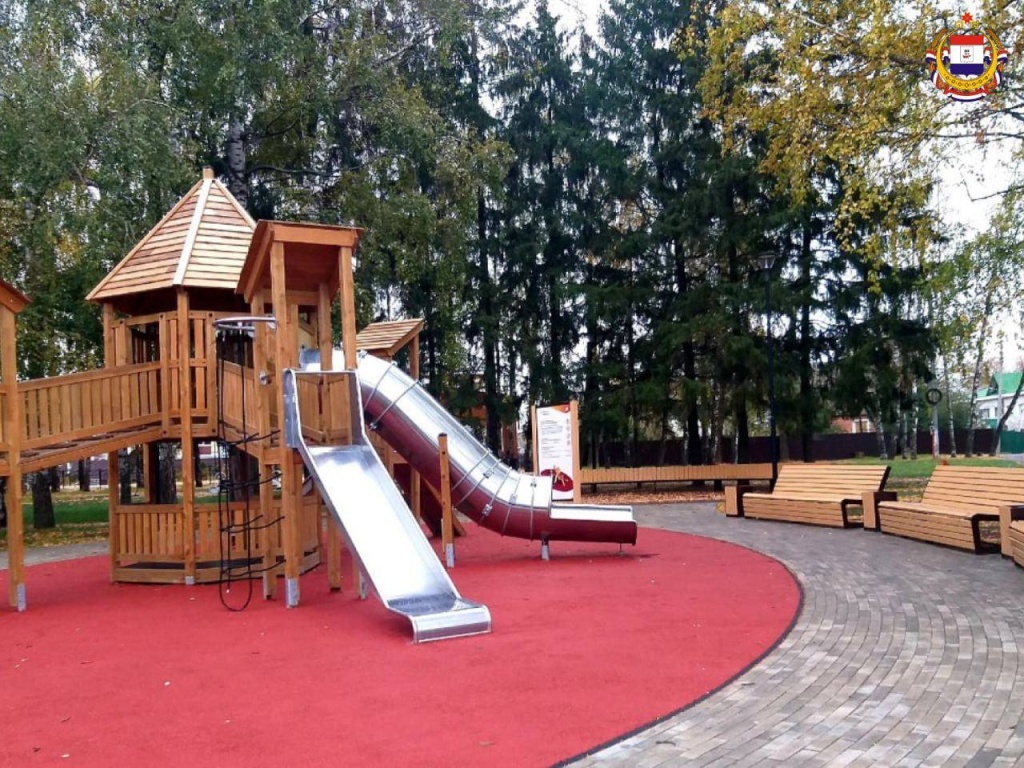 В мордовском селе Лямбирь завершили благоустройство парка и Аллеи Славы
