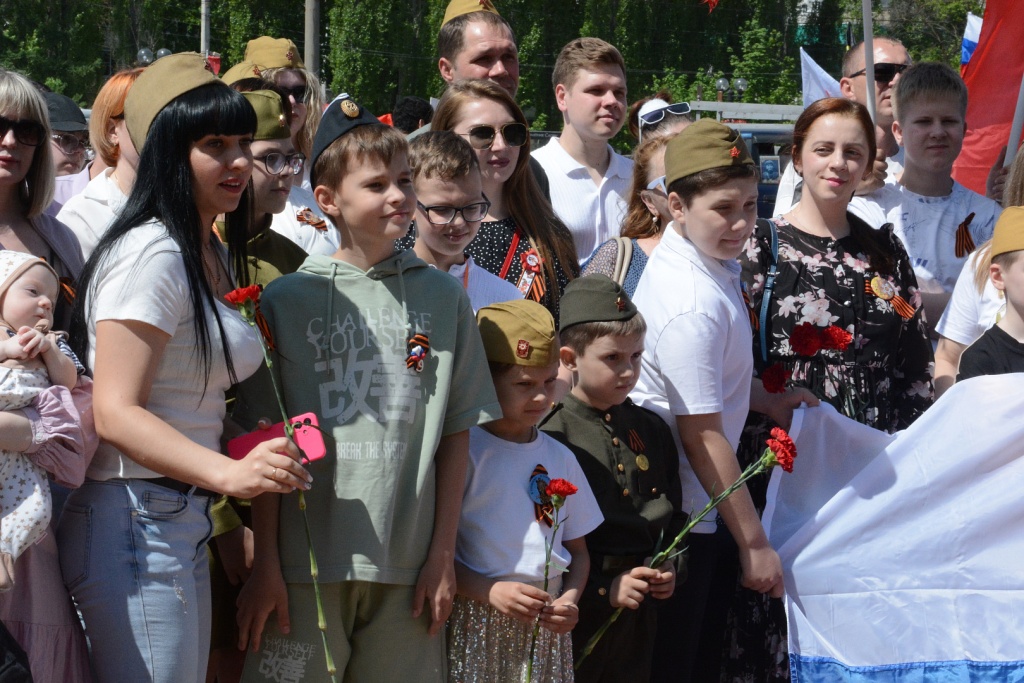«Память на колёсах»: молодёжь, депутаты и ветераны Воронежа объединились в автопробеге ко Дню Победы «Память на колёсах»: молодёжь, депутаты и ветераны Воронежа объединились в автопробеге ко Дню Победы
