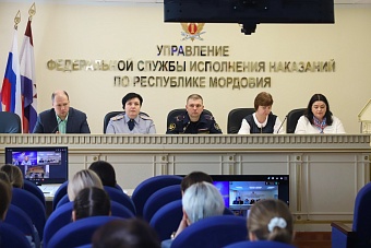 Кадровый центр «Работа России» в Мордовии предложил осужденным вакансии на ведущие предприятия региона